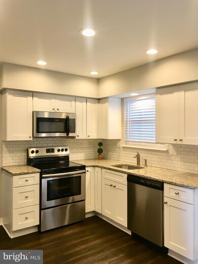 1904 Sterigere St, Norristown, PA 19403 - photo 3