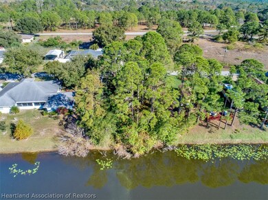 704 Lake Betty Dr, Lake Placid, FL 33852 - photo 2