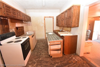 102 N Main St, Sallisaw, OK 74955 - photo 4