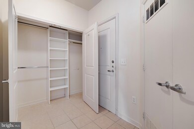8045 Newell St unit 302, Silver Spring, MD 20910 - photo 7