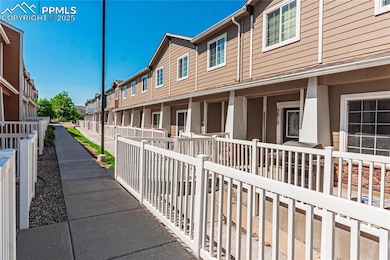 View of property's community with a residential view