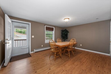 42 King Rd unit 1, Campton, NH 03223 - photo 5