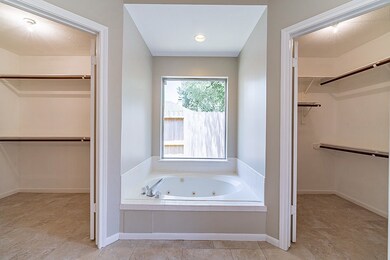 16018 Brittany Knoll Dr, Houston, TX 77095 - photo 6