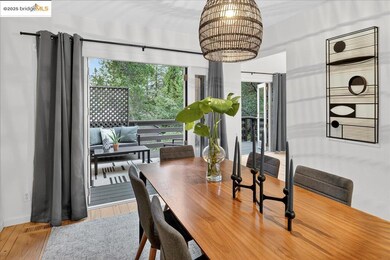 97 Clarewood Ln, Oakland, CA 94618 - photo 7