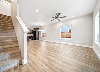 625 Sydney Ct, Central Point, OR 97502 - photo 5