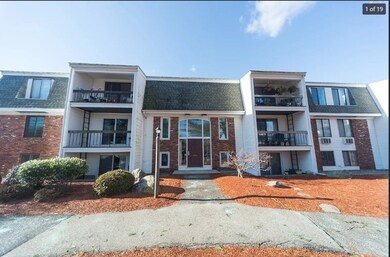 Fox Run Condominiums unit A11, Foxboro, MA 02035 - photo 2