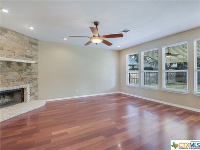 922 River Terrace, New Braunfels, TX 78130 - photo 6