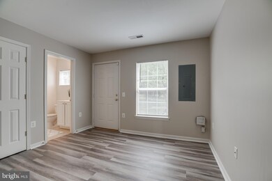 23183 Blackthorn Square, Sterling, VA 20166 - photo 5