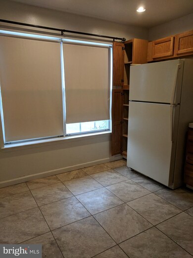 11166 Hamlet Ct, Fredericksburg, VA 22407 - photo 2