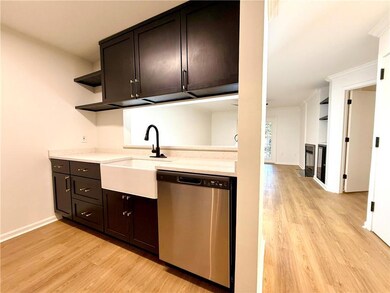 3655 Habersham Rd NE unit 212, Atlanta, GA 30305 - photo 4