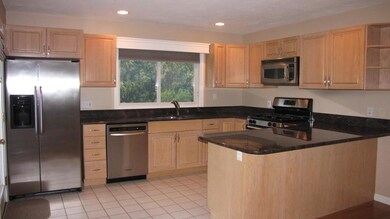 331 Captain Eames Cir unit 331, Ashland, MA 01721 - photo 7