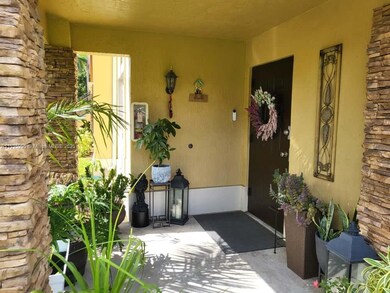 3415 NE 9th Dr unit 104, Homestead, FL 33033 - photo 2