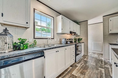 1385 Turnpike Rd, Elizabeth City, NC 27909 - photo 6