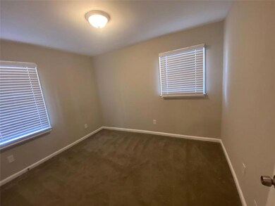 2490 Brentwood Rd, Decatur, GA 30032 - photo 2