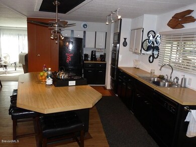 4020 Cottonwood Cir, Cocoa, FL 32926 - photo 3