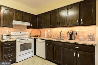 37 Strathmore Dr, Cherry Hill, NJ 08003 - photo 3