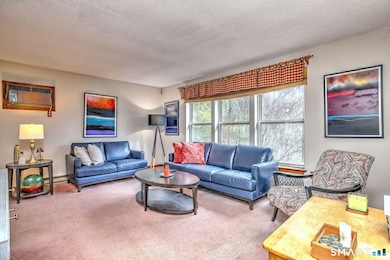 95 Donovan Rd, Naugatuck, CT 06770 - photo 3