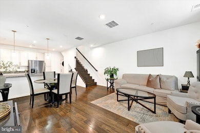 9447 James MacGowan Ln unit 433, Owings Mills, MD 21117 - photo 4