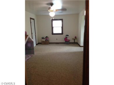 4813 Pawpans Ct, North Chesterfield, VA 23237 - photo 2