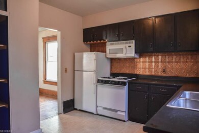 Fully applianced kitchen.
