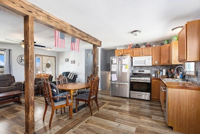 5740 N Coleman Rd, Coleman, MI 48618 - photo 5