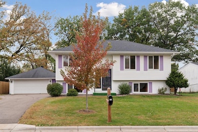 253 Stardust Blvd, Circle Pines, MN 55014 - photo 2