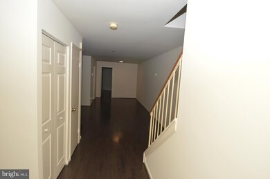 11310 Sperry Stream Way unit 136, Bowie, MD 20720 - photo 2