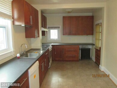 2805 Fleetwood Ave, Baltimore, MD 21214 - photo 5