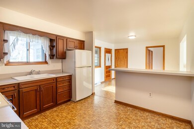 618 Fern Way, Sykesville, MD 21784 - photo 3