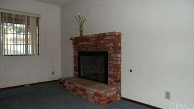 gas fire place n living room