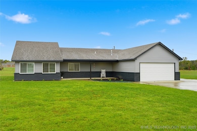 17065 Honeysuckle Ln, Claremore, OK 74019 - photo 3