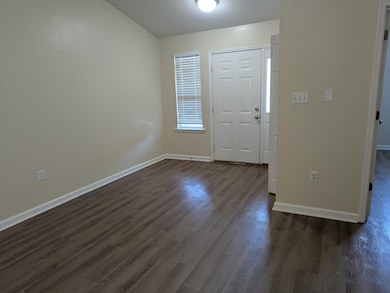 2410 Quazar Cir unit 2, Tallahassee, FL 32311 - photo 4