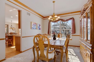 1127 Caledonia Ln, Crystal Lake, IL 60014 - photo 2