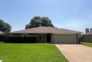 2925 Cripple Creek Trail, Grapevine, TX 76051 - photo 2