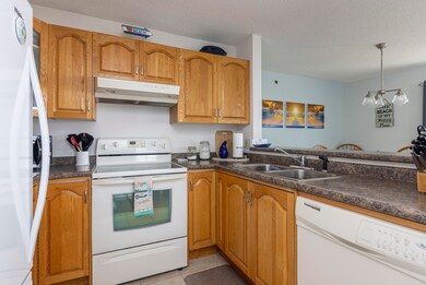 1 Cleaves St unit 307, Old Orchard Beach, ME 04064 - photo 5