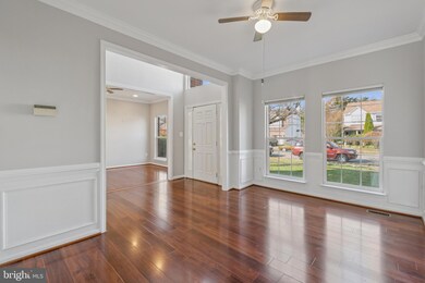 9193 Matthew Dr, Manassas Park, VA 20111 - photo 4