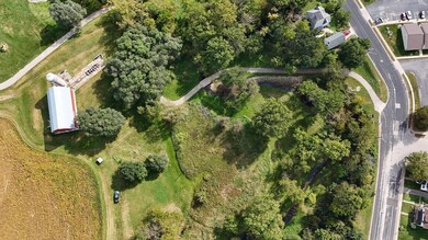 215 Pheasant Run, Rollingstone, MN 55969 - photo 5