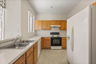 2050 Island Walk Dr, Orlando, FL 32824 - photo 7