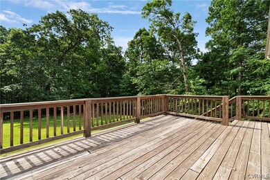 Spacious rear deck!