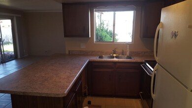 3744 W Davidson Ln, Phoenix, AZ 85051 - photo 5