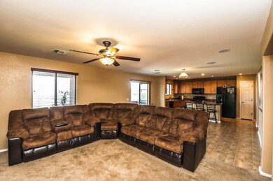 711 S. Porter Routh Pl Vail, AZ (03126)-