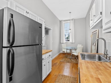 838 E Broadway unit 4, Boston, MA 02127 - photo 4