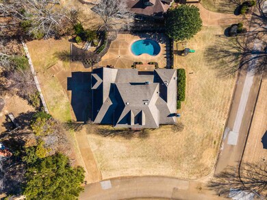 Birds eye view of property