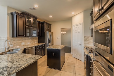 27710 Yorkshire Brook Ln, Fulshear, TX 77441 - photo 4