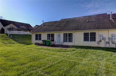 114 Hidden Creek Dr, Salisbury, NC 28147 - photo 5