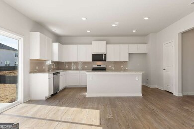 4081 Trimrose Ct, Atlanta, GA 30349 - photo 3