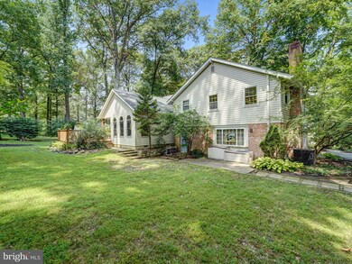 2 Edgewood Dr, Downingtown, PA 19335 - photo 2