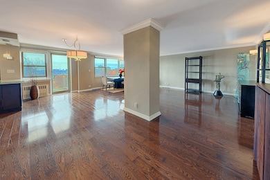 Edmond Lee unit 12A, Bronx, NY 10463 - photo 2
