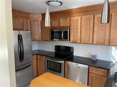 99 Post Rd unit 2, Warwick, RI 02888 - photo 6