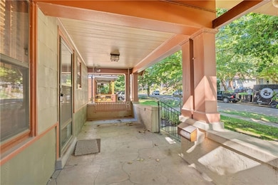 4166 Cambridge St, Kansas City, KS 66103 - photo 6